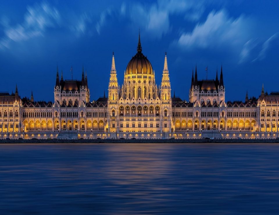 parliament-g5f3aff159_1280
